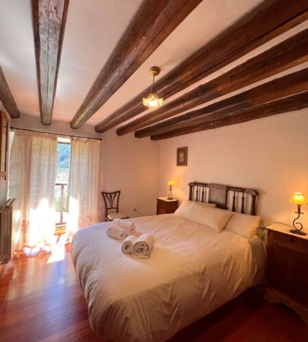 Los Astazu dormitorio Ordesa